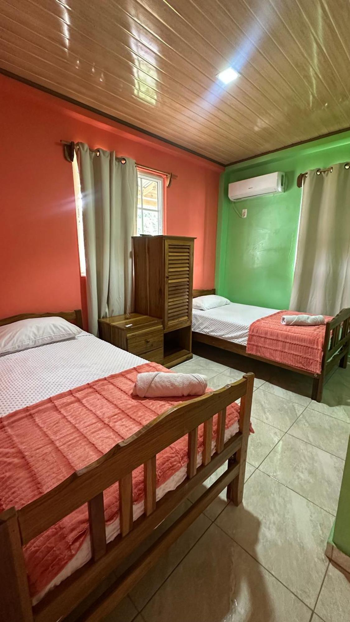 Hotel Caribbean View Bastimentos Eksteriør bilde